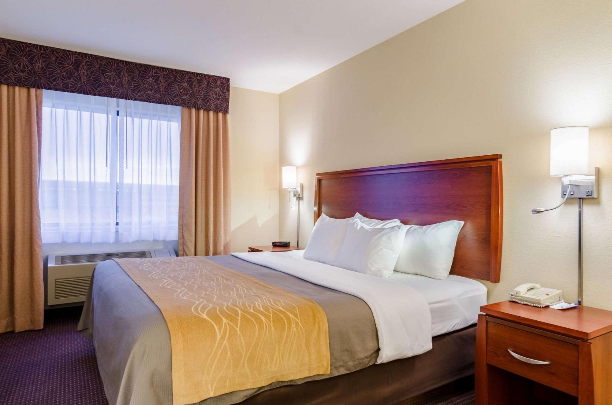 Comfort Inn Colby Ngoại thất bức ảnh