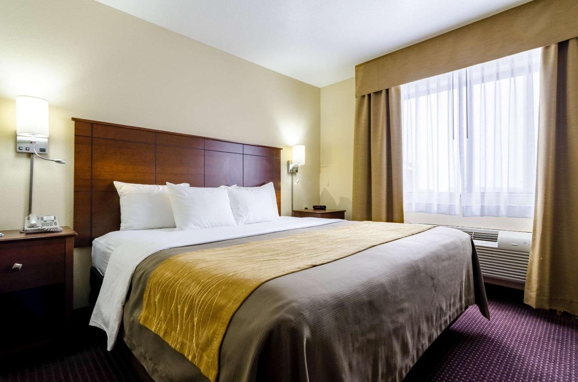 Comfort Inn Colby Ngoại thất bức ảnh
