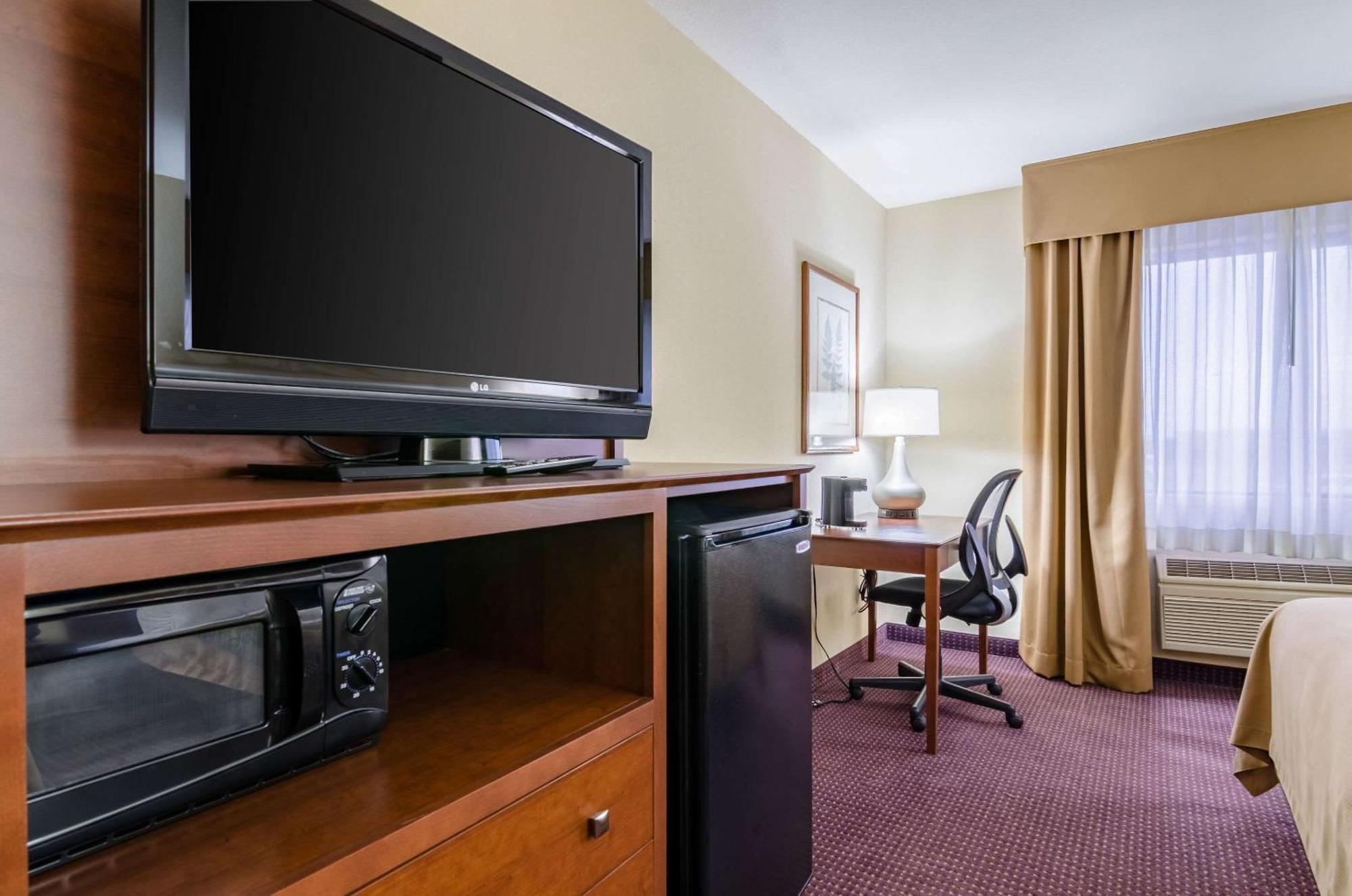 Comfort Inn Colby Ngoại thất bức ảnh