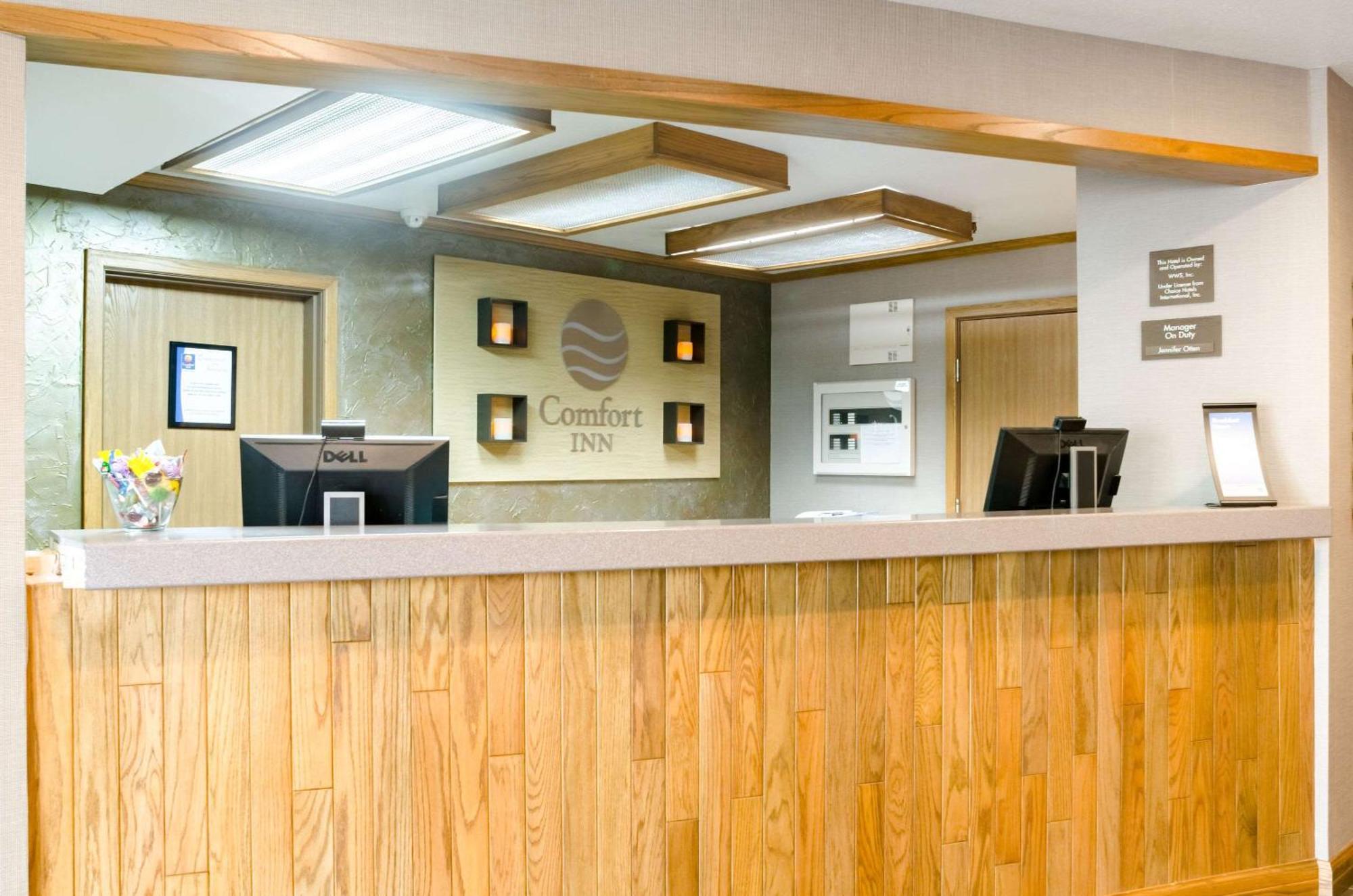 Comfort Inn Colby Ngoại thất bức ảnh